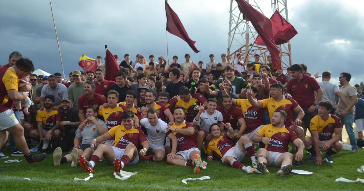 Facundo se sumó a los festejos de la institución tras el título