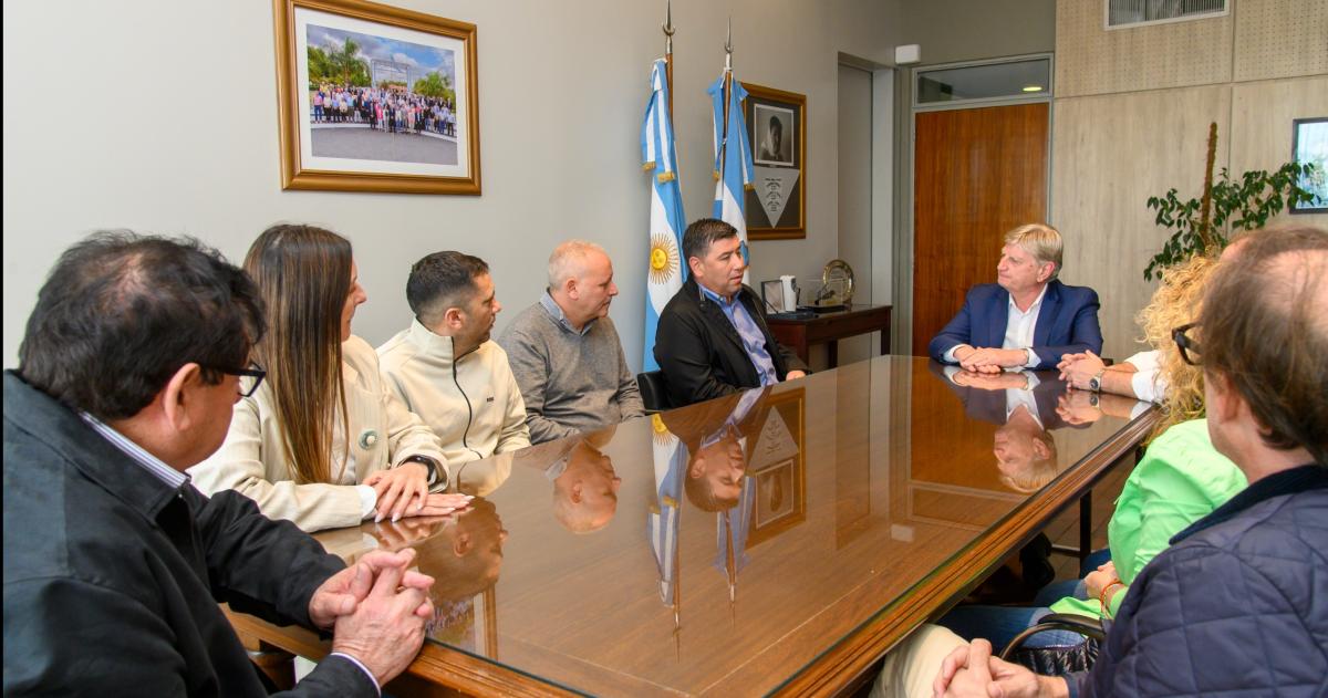 Ziliotto recibió al titular de la CGT RA
