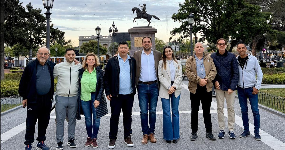 El intendente de Santa Rosa se reunió con la conducción nacional de la CGT