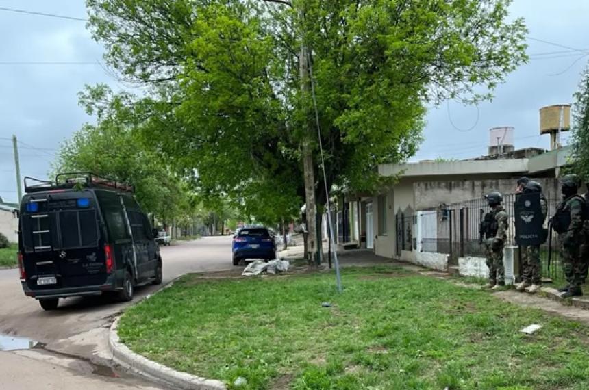 La policía realizó varios allanamientos en Pico