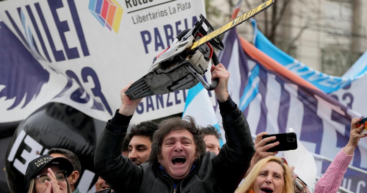 La motosierra de Milei dejó un tendal de m�s de 30 mil empresas que cerraron sus puertas