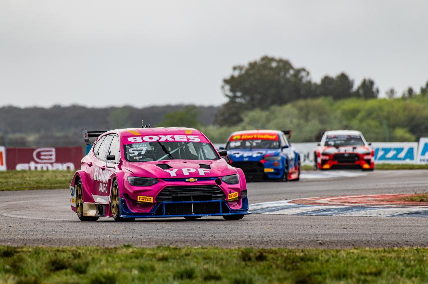 El porteño obtuvo una gran victoria de principio a fin en el Autódromo Provincia de La Pampa (TC2000)