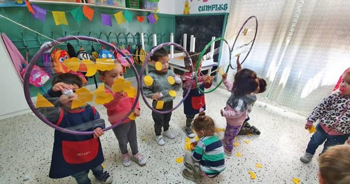 Actividades en un jardin maternal (foto ilustrativa)