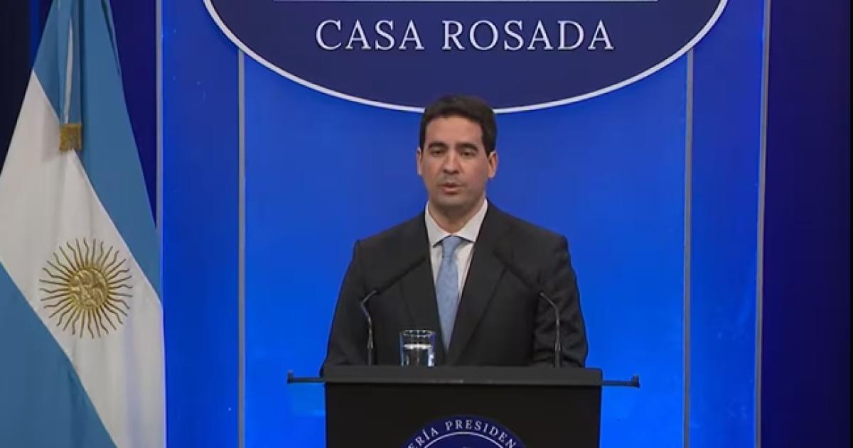 Adri�n RAvier brindó una conferencia de prensa este martes en Casa Rosada