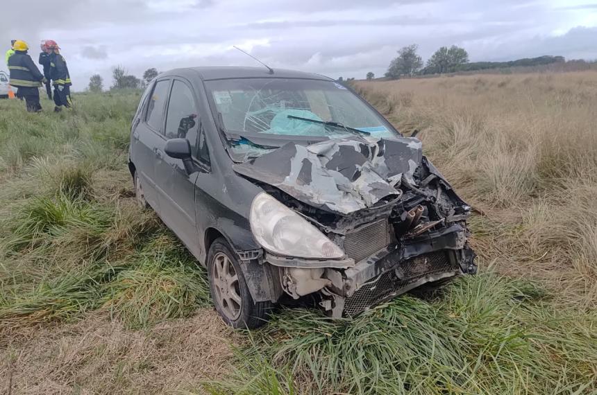 El auto era conducido por una mujer que fue trasladada al Hospital Favaloro