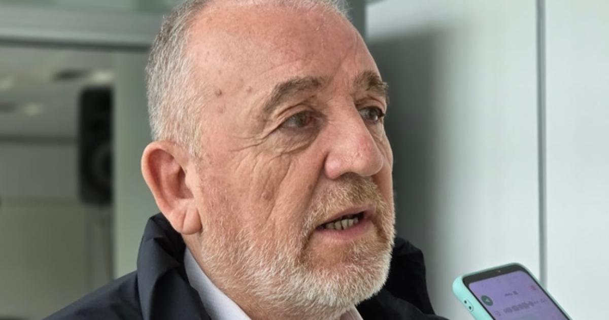 Aguerrido defiende a tres de los siete policías investigados