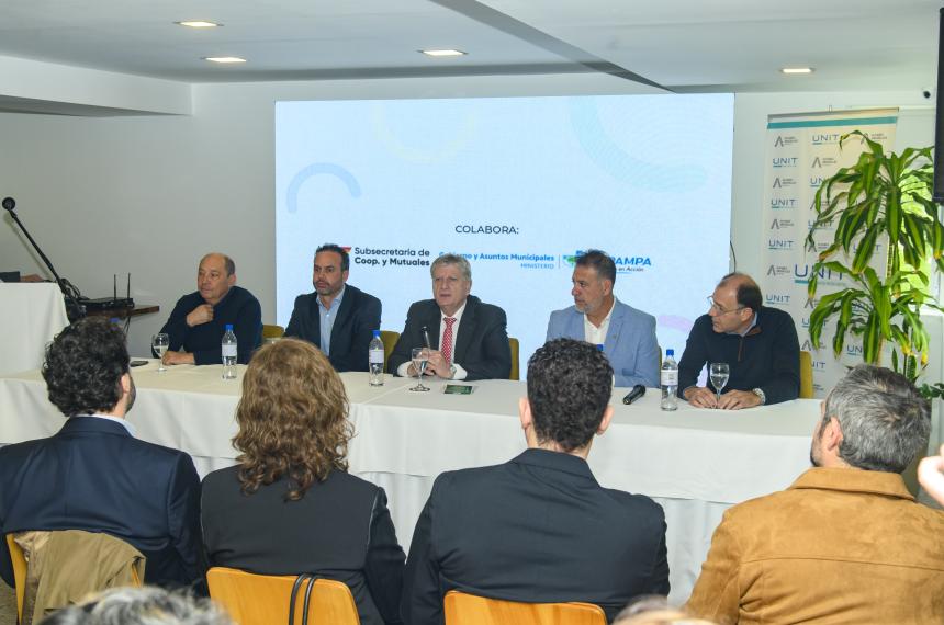Ziliotto encabezó el acto de apertura del encuentro
