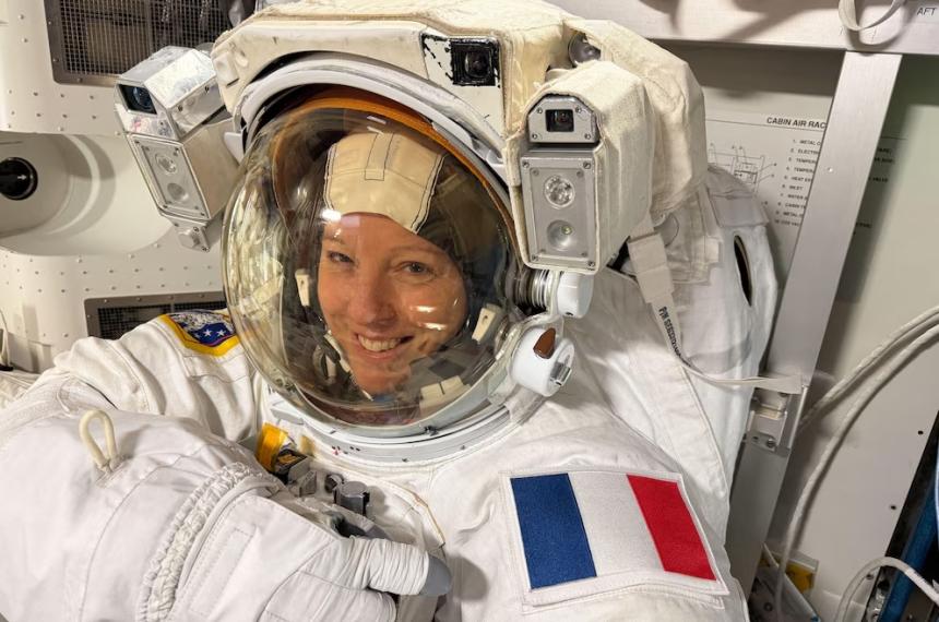 Sophie Adenot regresó a la Tierra tras 237 días en la Estación Espacial Internacional