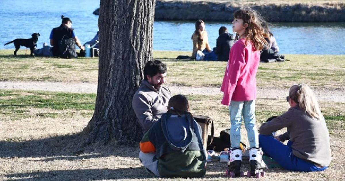 La temperatura llegar� a los 16 grados por la tarde