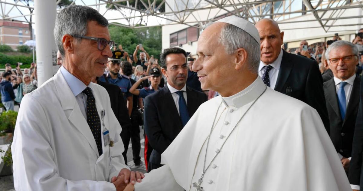 El papa León XIV ya volvió al Vaticano