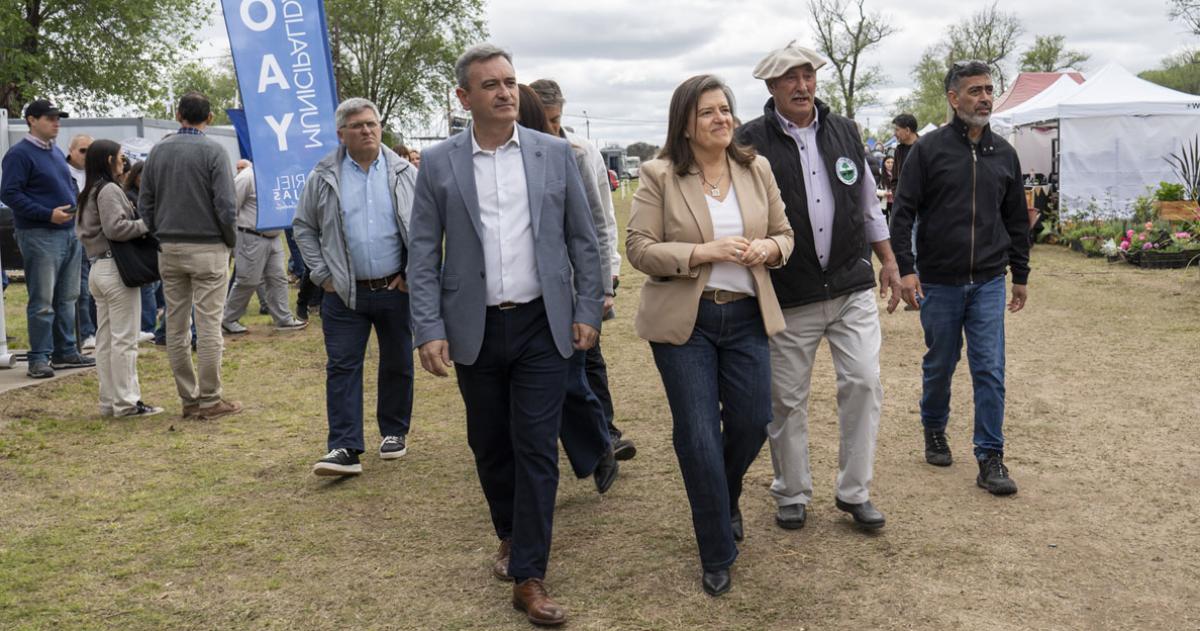 La ministra Fernanda Gonz�lez y el intendente Ariel Rojas acompañaron la inauguración
