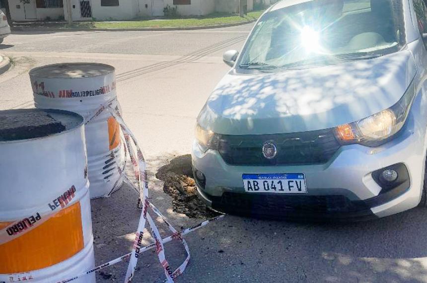 La conductora fue ayudado por otros vecinos