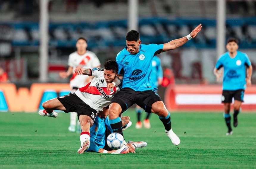 Belgrano y River juegan en el Kempes