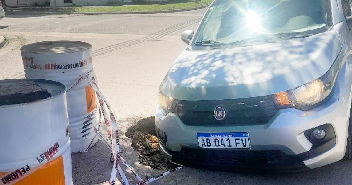 La conductora fue ayudado por otros vecinos