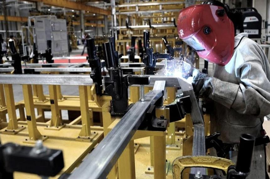 La industria metal�rgica cayó al 40-en-porciento- de uso de la capacidad instalada