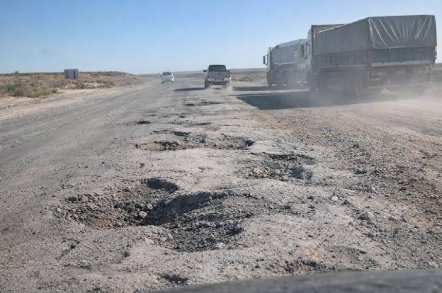 El reclamo principal es el deplorable estado de la Ruta Nacional 151