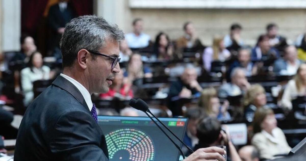 La convocatoria est� fijada para las 12 del mediodía