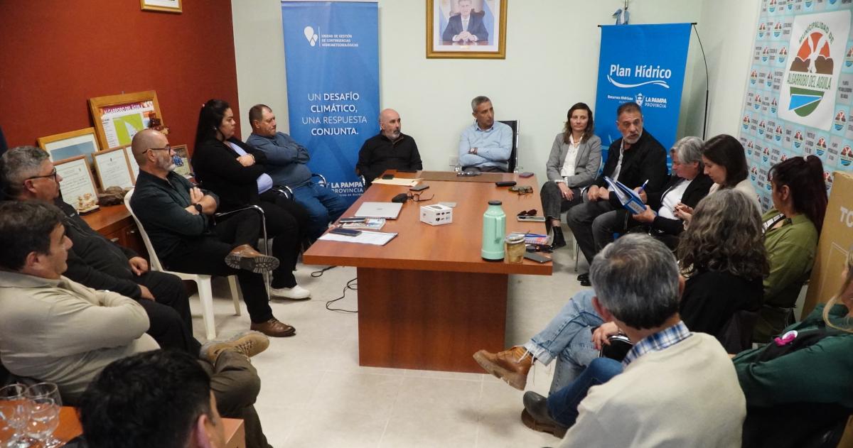 La Mesa armada en Algarrobo del Aguila advirtió de una inminente crecida