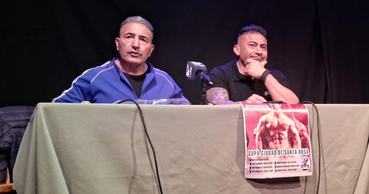 Canoba y Albornoz durante el anuncio del torneo