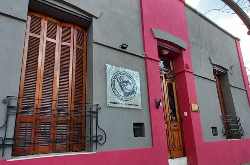 El Colegio de Martilleros señaló que el aumento de tasas de hasta 1000-en-porciento- encarece terrenos y frena el crecimiento