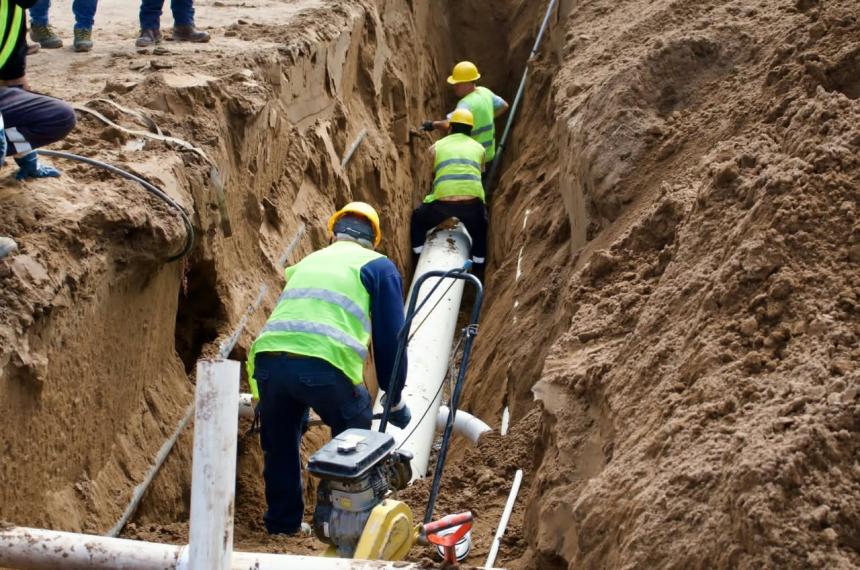  Di N�poli destacó la inversión tras décadas de inacción en infraestructura hidr�ulica