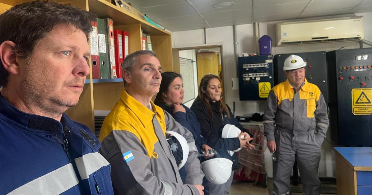 LUcas Lazaric Noelia Sosa y Gisela Cuadrado integran la comisión e hicieron la visita