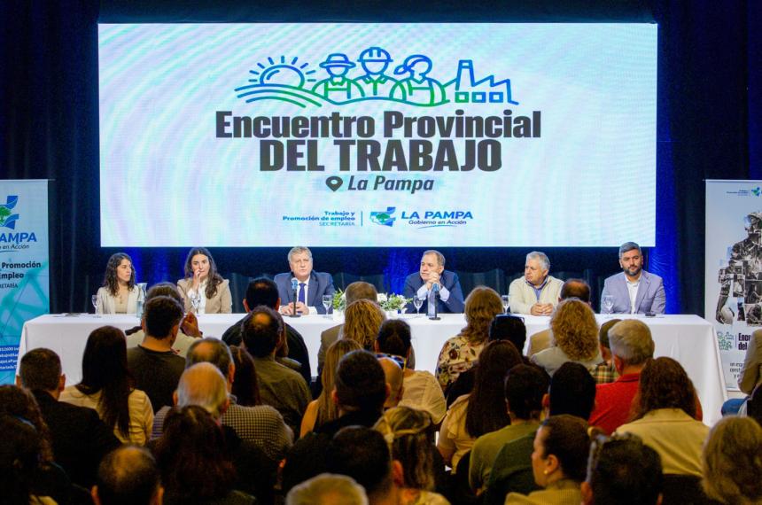 Ziliotto encabezó el encuentro este jueves en Santa Rosa