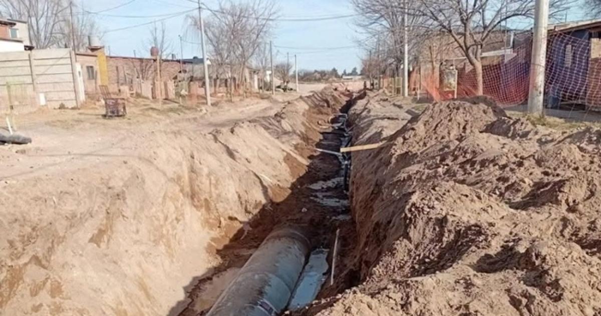 El costo de la obra asciende aproximadamente a 800000 dólares