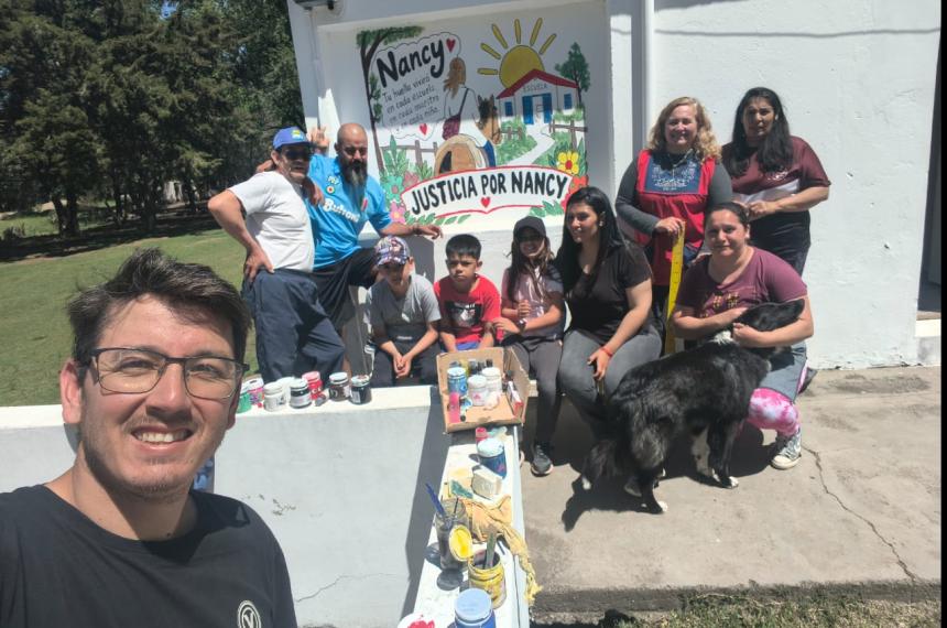 Docentes alumnos y no docentes formaron parte de la actividad
