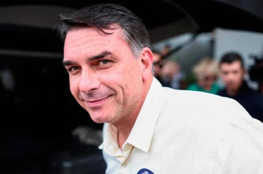 El desplazamiento de Bolsonaro hacia la Florida se concretó apenas tres días m�s tarde de haber sido derrotado en el balotaje presidencial