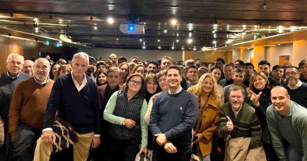 La sobreoferta de precandidatos vuelve a tensionar la unidad