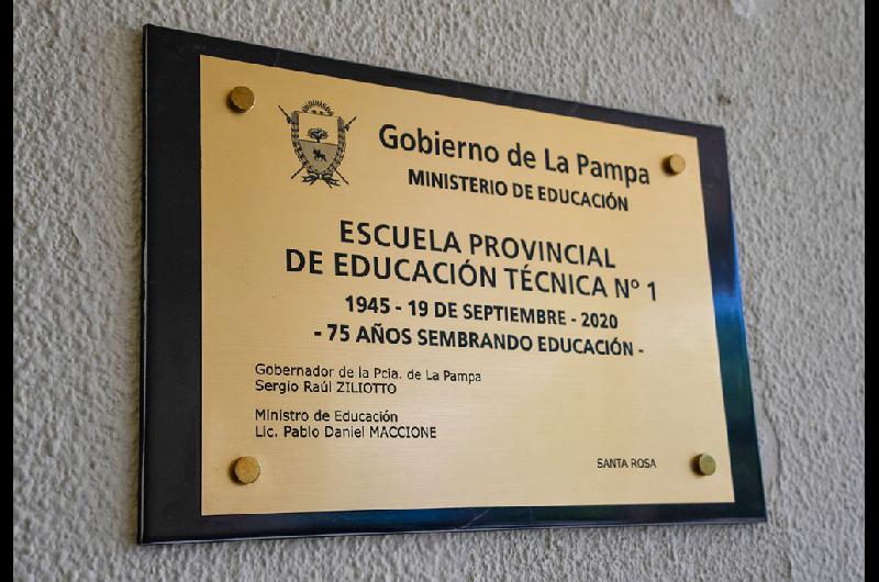 epet placa 3