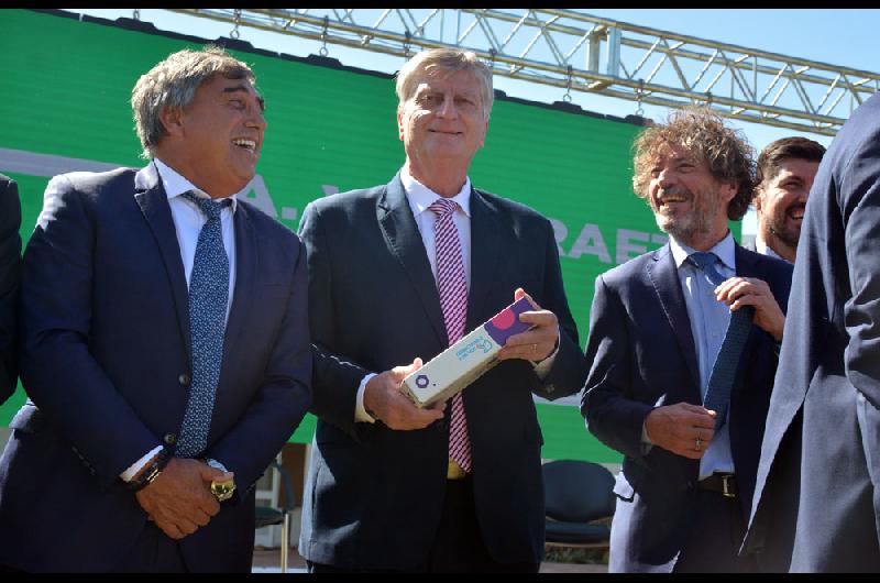 enacom entrega de tablets ziliotto gigena 2