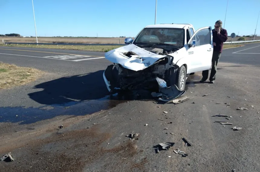 Choque en el cruce de las rutas provinciales 10 y 7 :: El Diario de La ...