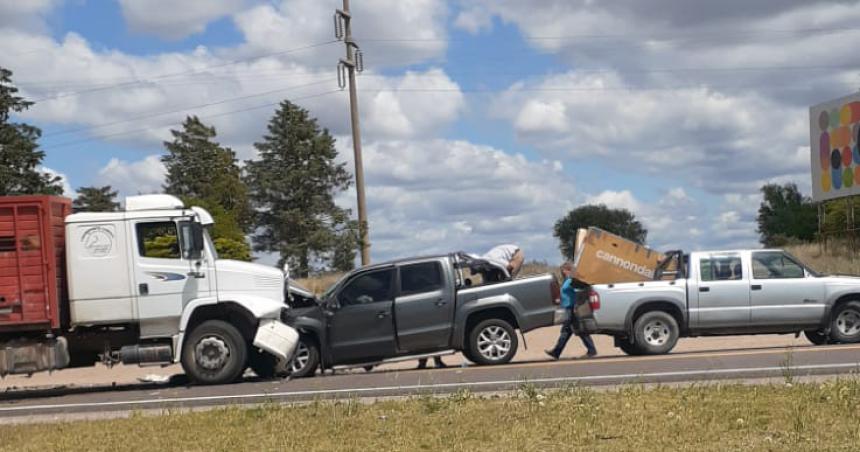 Choque frontal en el cruce de las rutas 35 y 14 :: El Diario de La Pampa