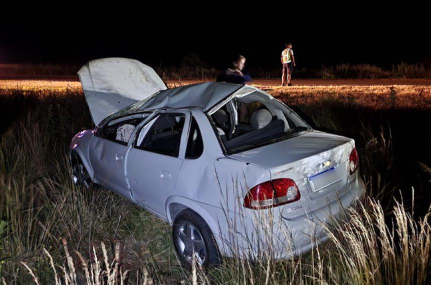 Vuelco en la Ruta Provincial 102, entre Metileo y Pico El Diario de