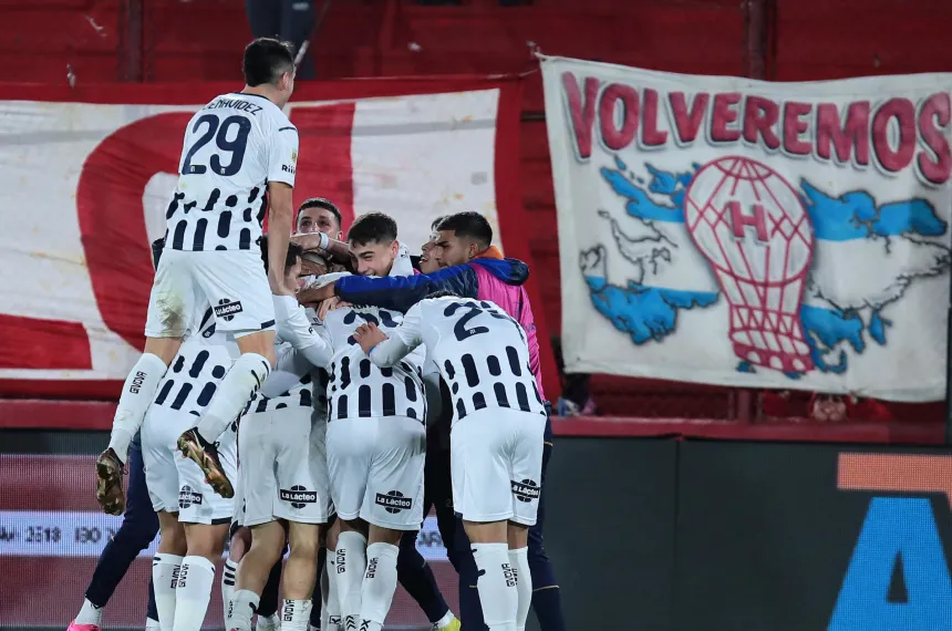Talleres le ganó a Huracán y le puso suspenso a la definición de la ...