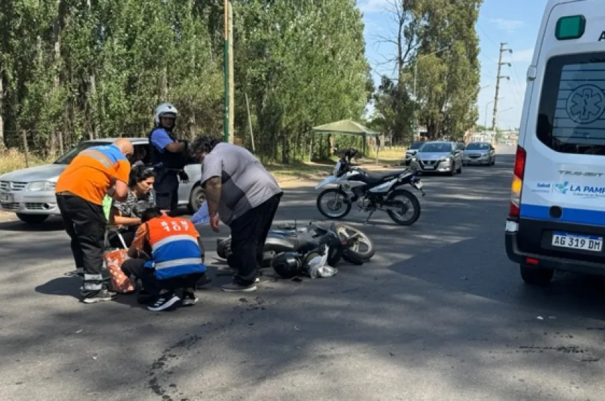 Chocó a una madre y su hija en moto y huyó del lugar :: El Diario de La ...