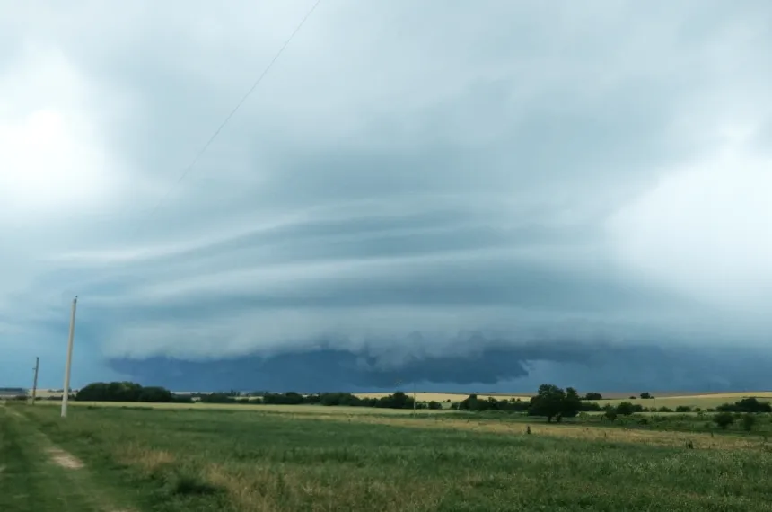 Persisten las tormentas fuertes y el alerta naranja en casi toda la ...