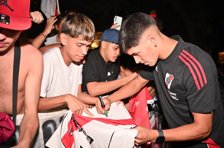 River visita a Independiente Rivadavia tras la salida de Gallardo :: El ...