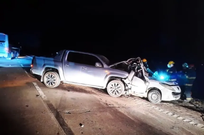 Cinco muertos, entre ellos dos menores, tras un choque sobre la Ruta 6 ...