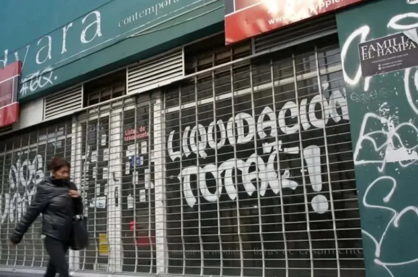 La economía crece, pero con sectores que ganan y otros que sufren", según economista